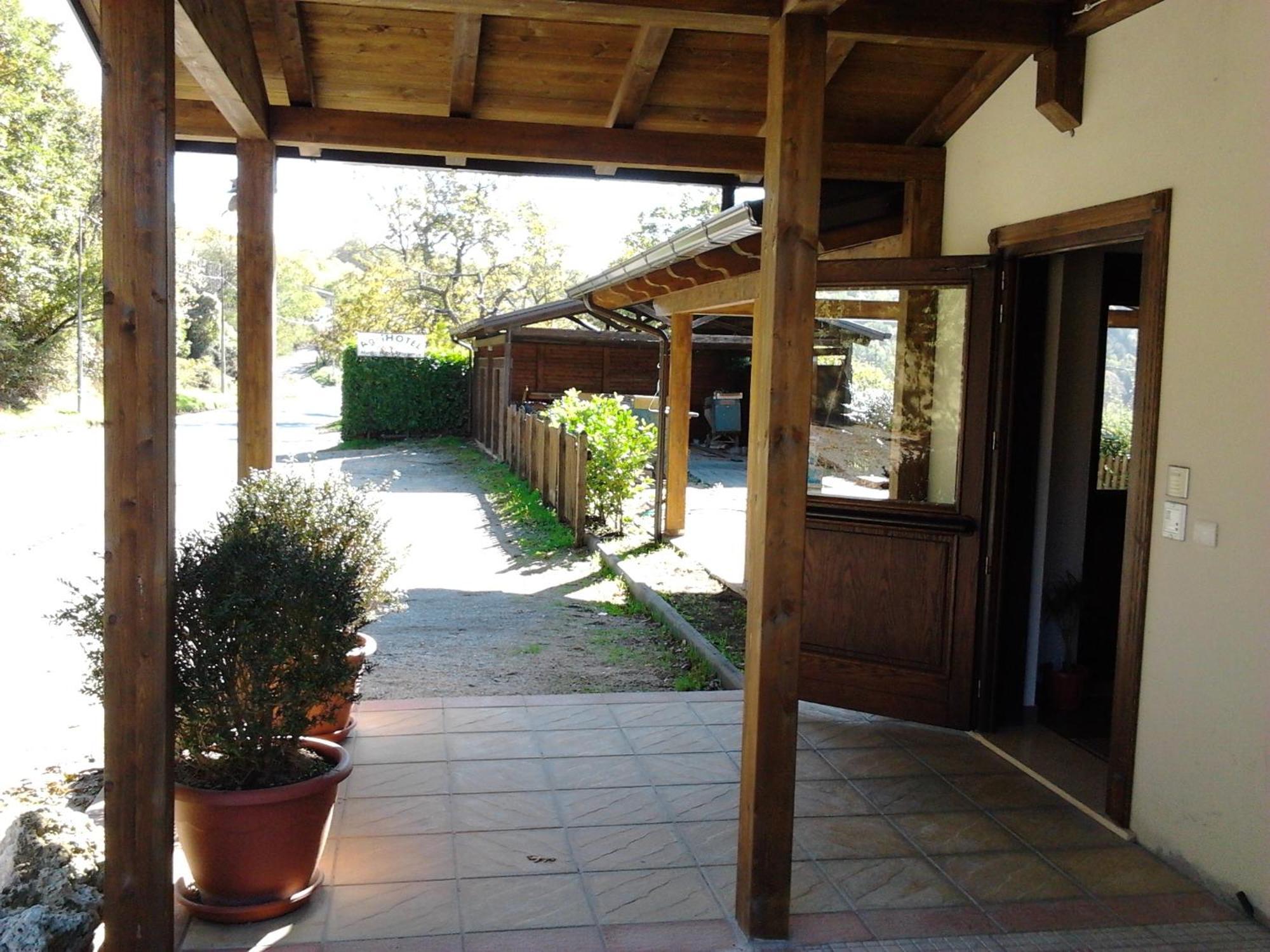 Agrihotel Papaya San Pietro Apostolo Luaran gambar